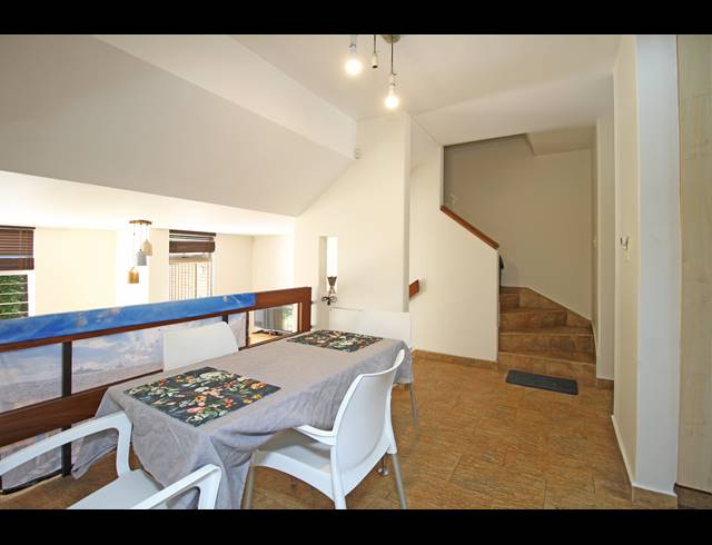 2 BEDROOM APARTMENT FOR SALE IN NORWOOD